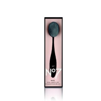 No7 Oval Foundation Brush
